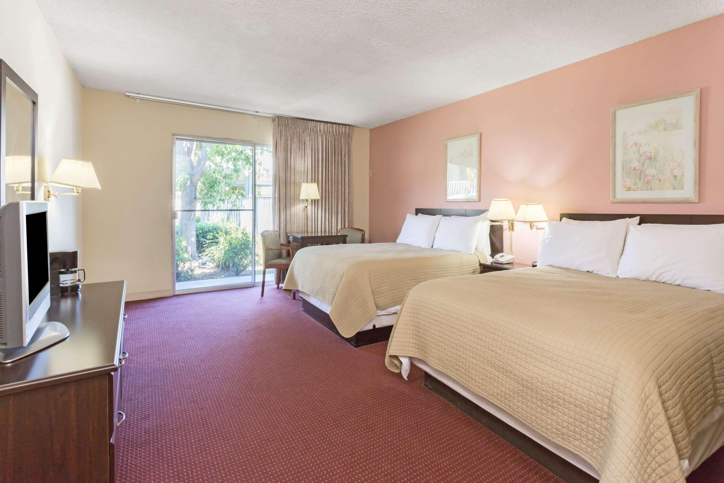 Days Inn By Wyndham Novato/San Francisco Kültér fotó