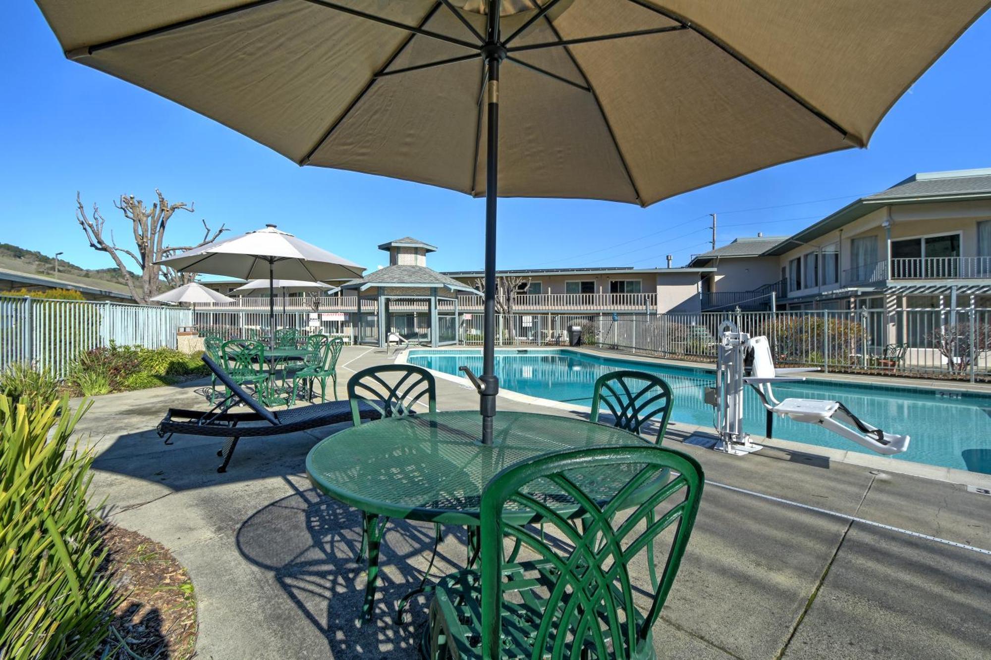 Days Inn By Wyndham Novato/San Francisco Kültér fotó
