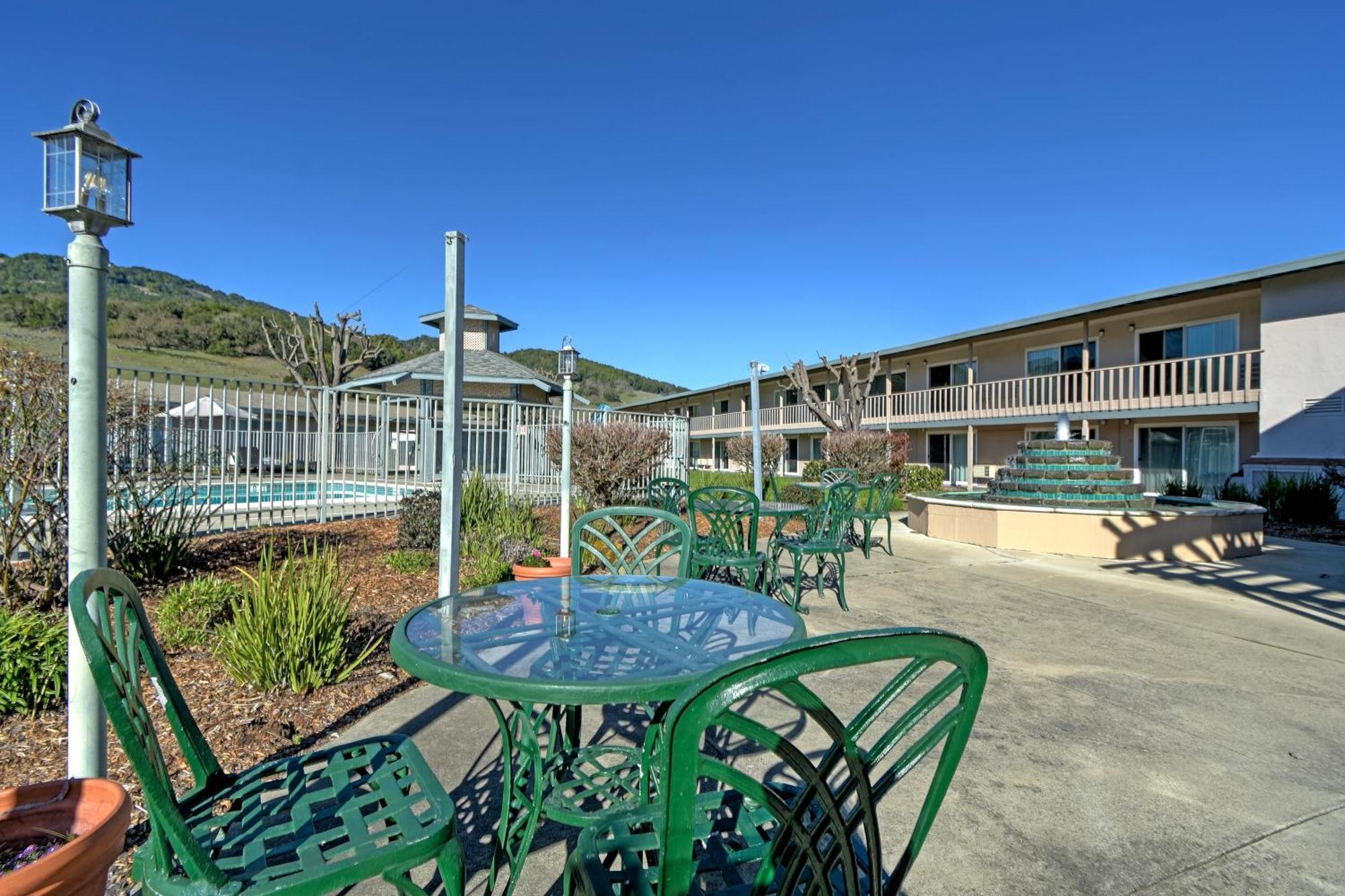 Days Inn By Wyndham Novato/San Francisco Kültér fotó