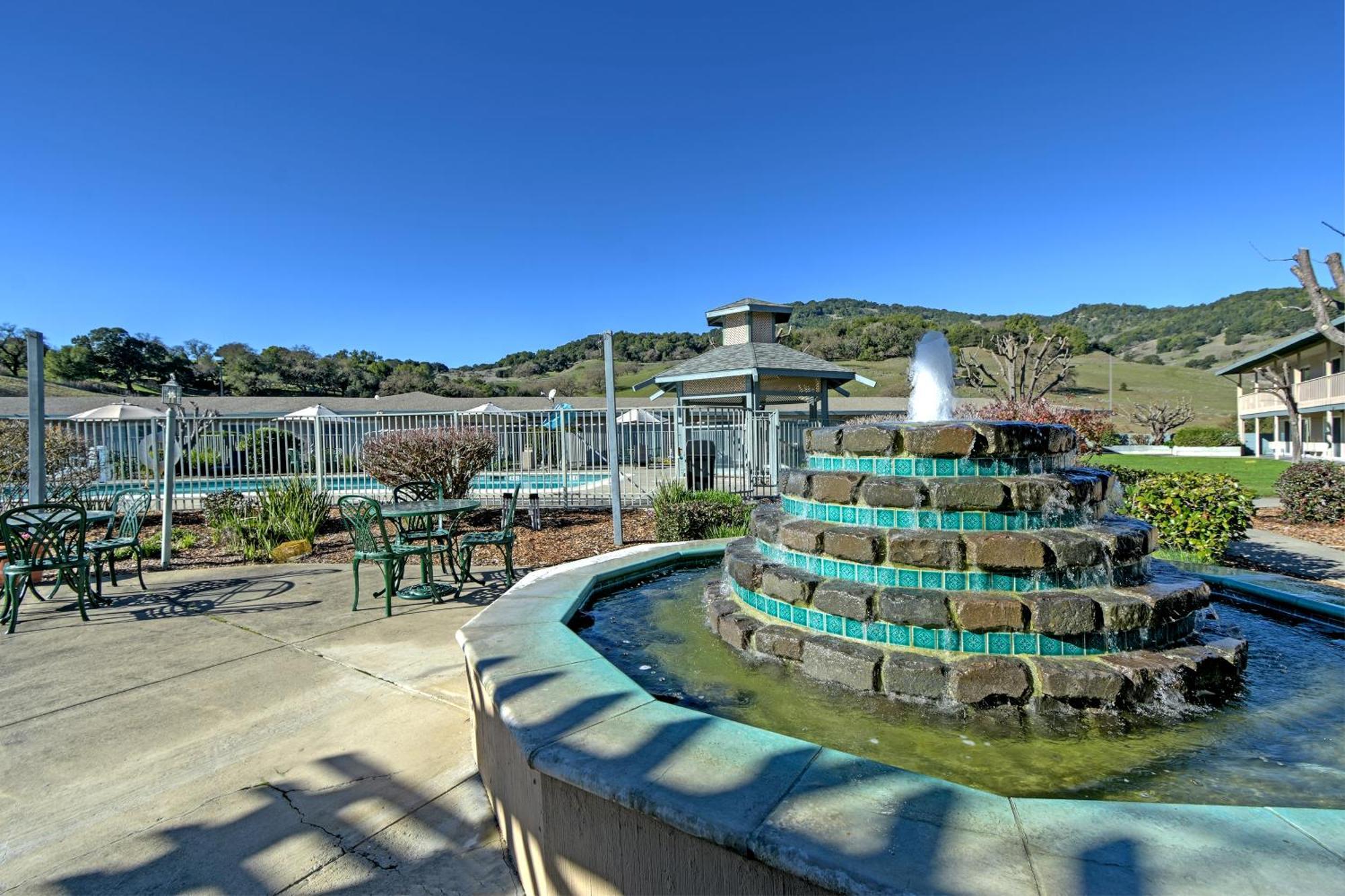 Days Inn By Wyndham Novato/San Francisco Kültér fotó
